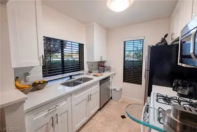 4847 South Torrey Pines Drive 102 Kitchen