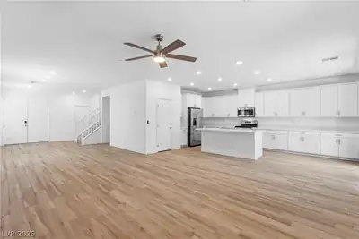 820 Aurelie Ridge Street Kitchen