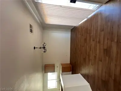 156 Fratelli Avenue Dining Area