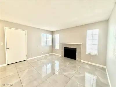 1856 Nebula Drive 173 Living Room