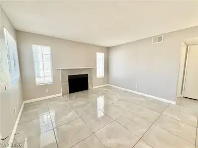 1856 Nebula Drive 173 Living Room