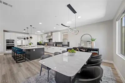 11966 Rockview Point Street Dining Area