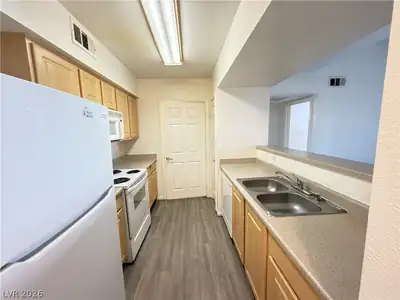 6955 North Durango Drive 2034 Kitchen