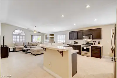2521 Citrus Garden Circle, Henderson, NV 89052 Kitchen