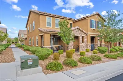 2871 Starling Summit Street Henderson, NV 89044