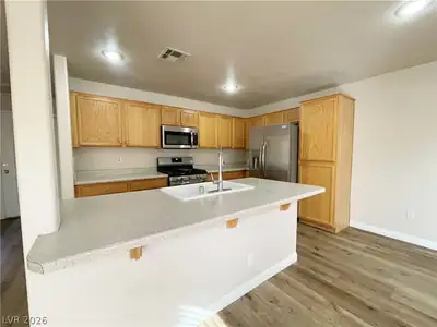 5281 Valencia Crest Avenue Kitchen