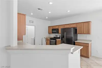 9719 Aleutian Street Kitchen