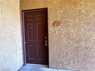 8250 North Grand Canyon Drive 2018 Entry