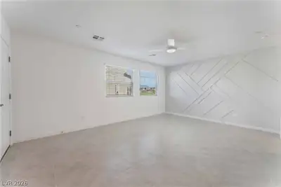 871 Watford Place Living Room