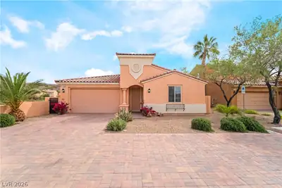 1286 Calcione Drive Front of Structure