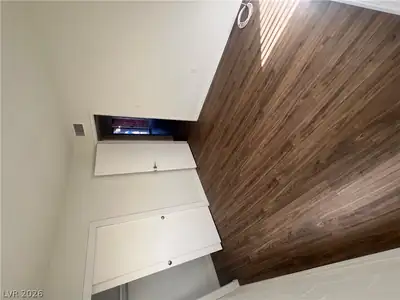 820 A 27 Bedroom