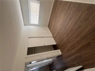 820 A 27 Bedroom