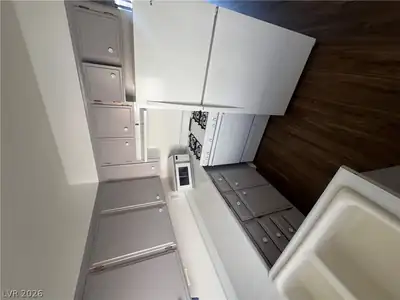 820 A 27 Kitchen