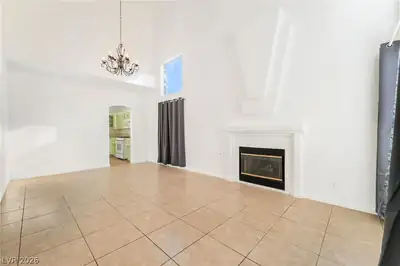 1354 Silver Knoll Avenue Living Room