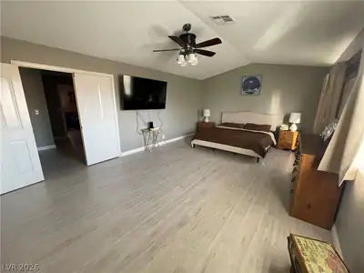 Las Vegas, NV 89117 