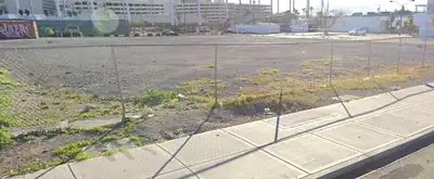 90 West Oakey Boulevard Lot