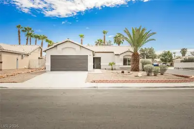 5102 Del Shannon Street North Las Vegas, NV 89031