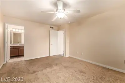 4400 South Jones Boulevard 3119 Bedroom