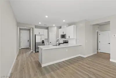 4608 Cave Lake Avenue Kitchen