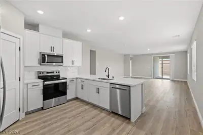 4608 Cave Lake Avenue Kitchen