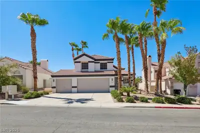 17 Golf View Drive, Henderson