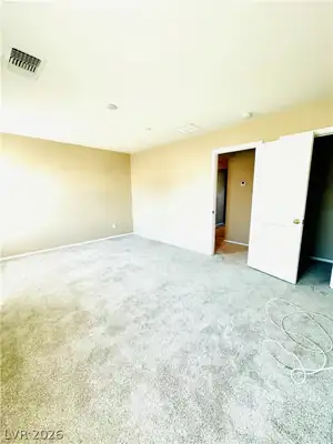 5618 Calm Season Street Bedroom