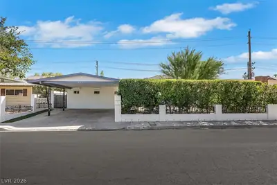 2013 Sunland Avenue Las Vegas, NV 89106