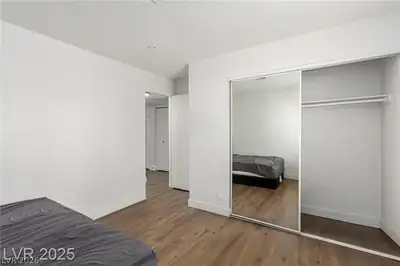 905 Sulphur Springs Lane 101 Bedroom