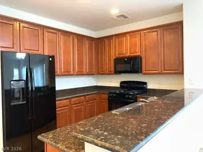 7752 BROADLOOM Court Kitchen
