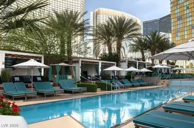 3750 Las Vegas Boulevard 2611 Pool