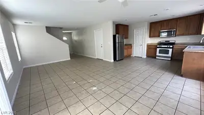 102 Gilliflower Avenue, Las Vegas, NV 89183 Living Room