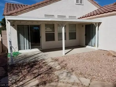 5805 BRIAR ROSE Lane Patio