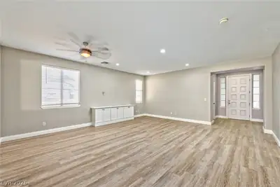 84 Milicity Road, Henderson, NV 89012 Living Room