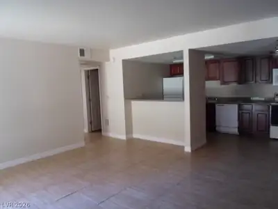 4330 SANDY RIVER Drive 89 Living Room