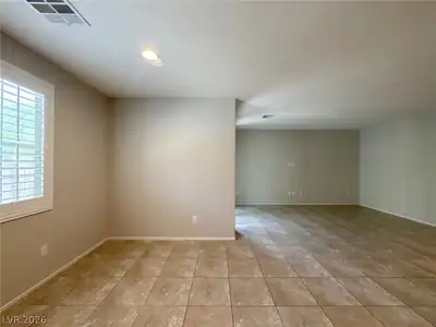 6132 Scarlet Leaf Street Living Room