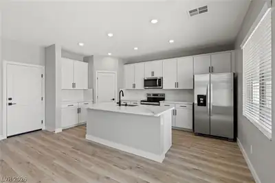 3257 Basin Desert Street Kitchen