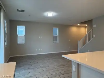 6583 Dove Point Place Living Room
