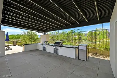 881 Regent Terrace Lane Patio