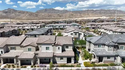 6186 Rathbone Street Aerial View
