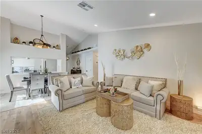 4442 Rolls Royce Road Living Room