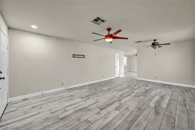 737 Red Bark Lane Living Room