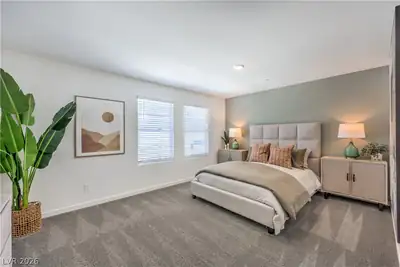 989 Appian Way Bedroom