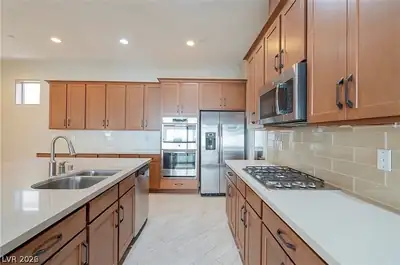 412 Cadence View Way Kitchen