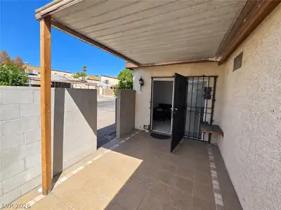 3984 Torsby Place, Las Vegas, NV 89119 Patio