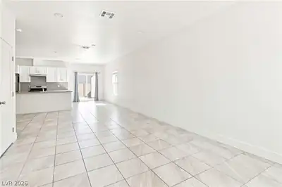 4060 Welter Avenue Living Room