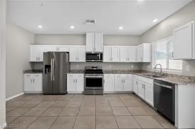 371 Scarlet Pine Court, Henderson, NV 89044 Kitchen