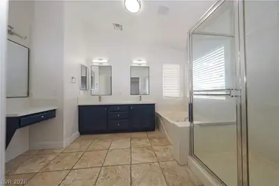 1002 Nimitz Court Primary Bathroom