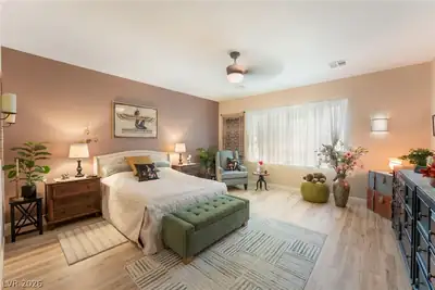 7324 Royal Melbourne Drive Bedroom