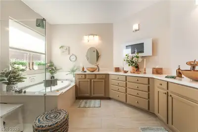 7324 Royal Melbourne Drive Primary Bathroom