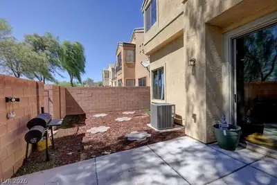 117 Stockton Edge Avenue Patio